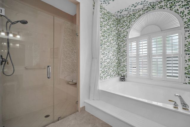 6585 Murano Way, Lake Worth, FL 33467
