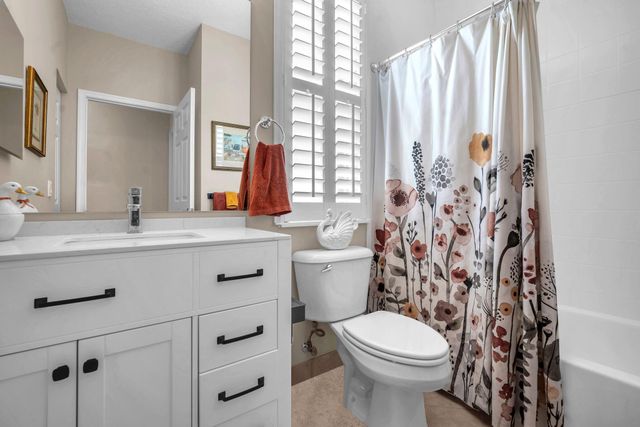 6585 Murano Way, Lake Worth, FL 33467