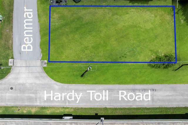 810 Benmar Drive, Houston, TX 77032