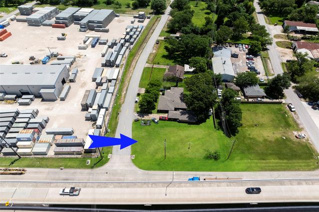 810 Benmar Drive, Houston, TX 77032