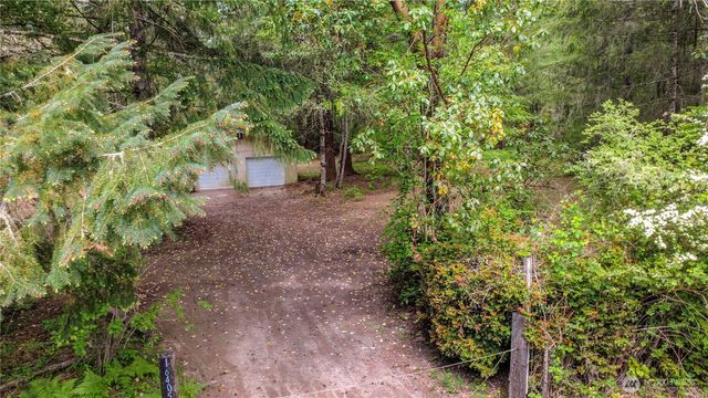 16405 84th Street NW, Lakebay, WA 98349