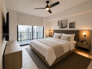 159 NE 6th St 3504, Miami, FL 33132