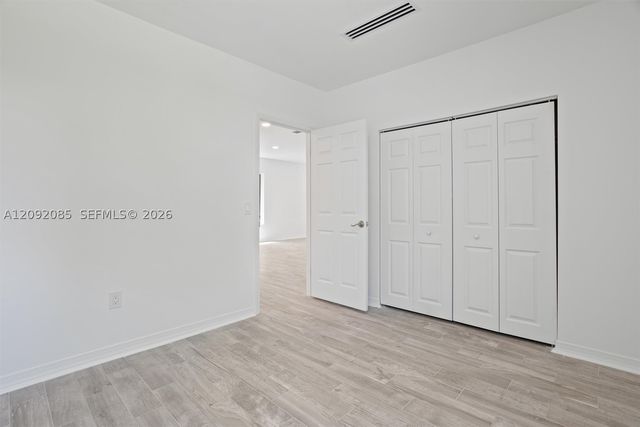 434 Aragon Ave, Coral Gables, FL 33134