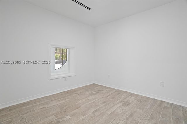 434 Aragon Ave, Coral Gables, FL 33134