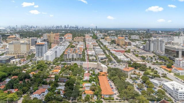 434 Aragon Ave, Coral Gables, FL 33134