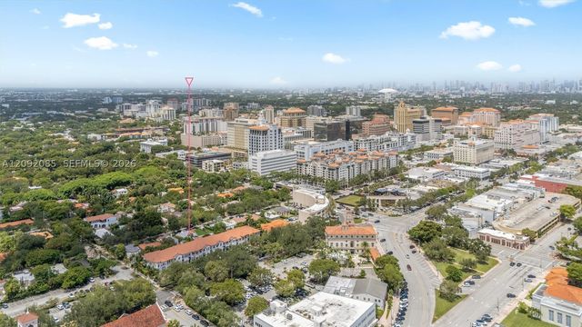 434 Aragon Ave, Coral Gables, FL 33134