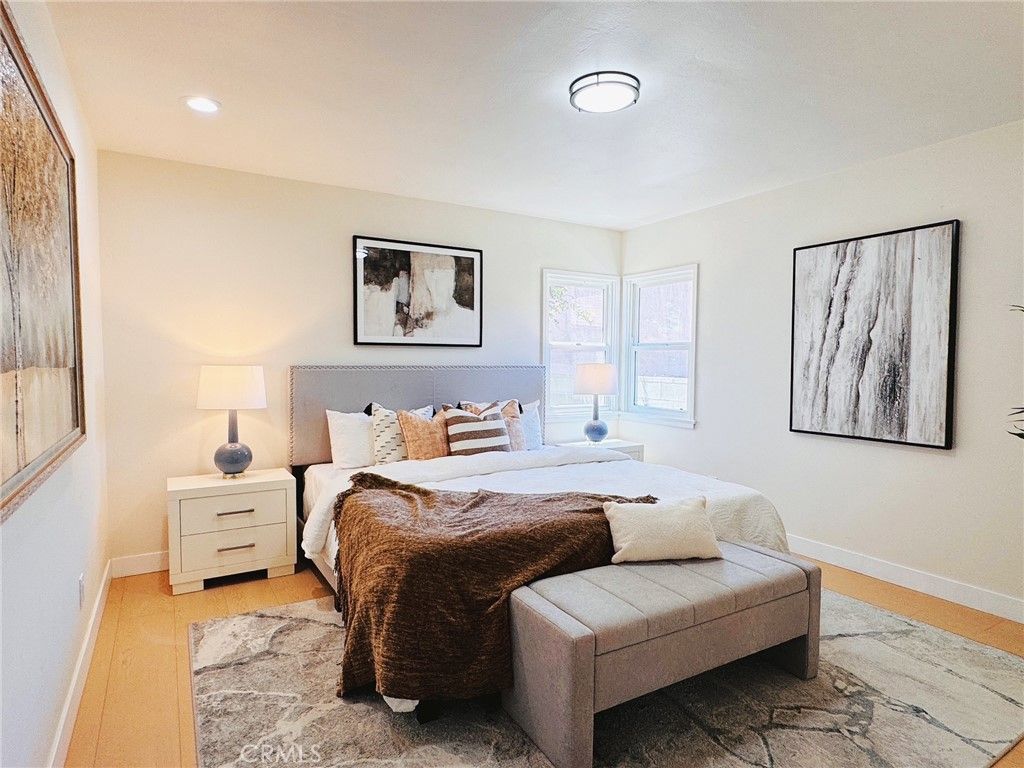 Image 6 of property listing at 11731 Alabama Street, Los Angeles, CA 90059