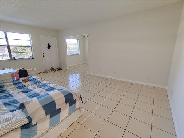 500 NE 2nd St 227, Dania Beach, FL 33004