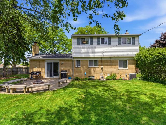 12212 Polara Drive, Sterling Heights, MI 48312