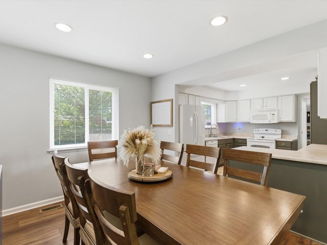 12212 Polara Drive, Sterling Heights, MI 48312