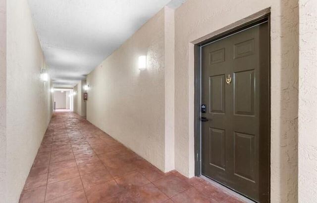 1805 N Flagler Drive 219, West Palm Beach, FL 33407