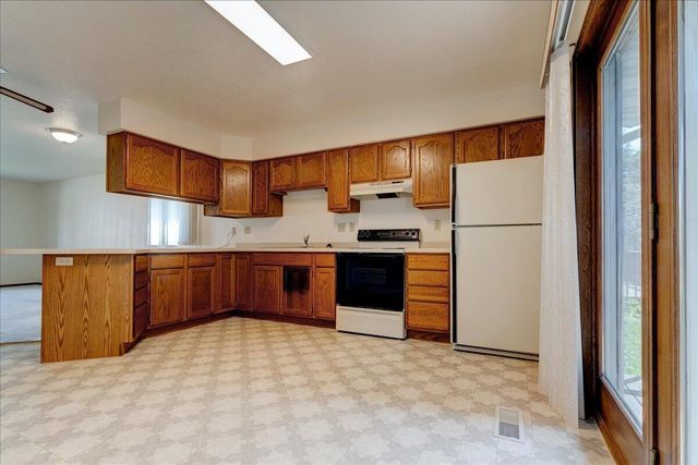 914 Northern Sands PLACE, Onalaska, WI 54650