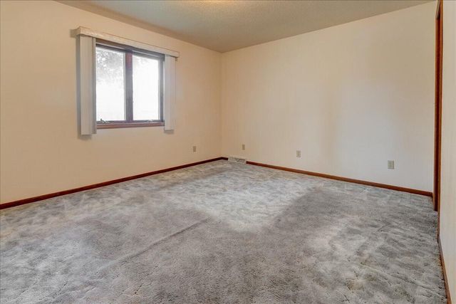914 Northern Sands PLACE, Onalaska, WI 54650