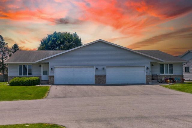 914 Northern Sands PLACE, Onalaska, WI 54650