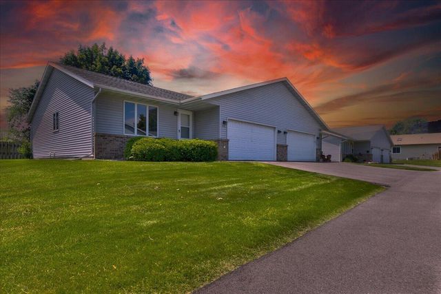 914 Northern Sands PLACE, Onalaska, WI 54650