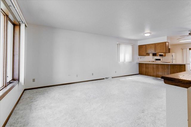 914 Northern Sands PLACE, Onalaska, WI 54650