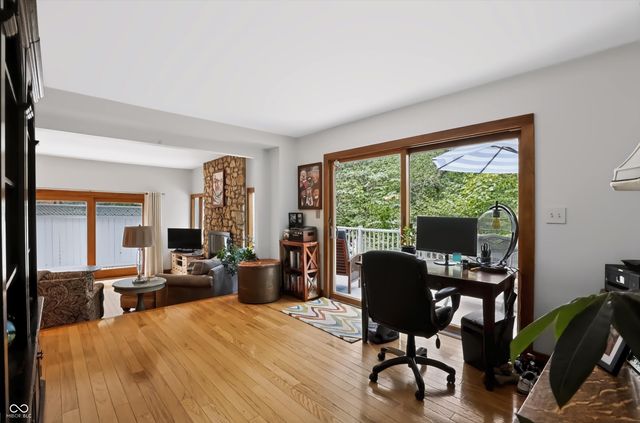 2812 W Fawkesway Drive, Bloomington, IN 47404