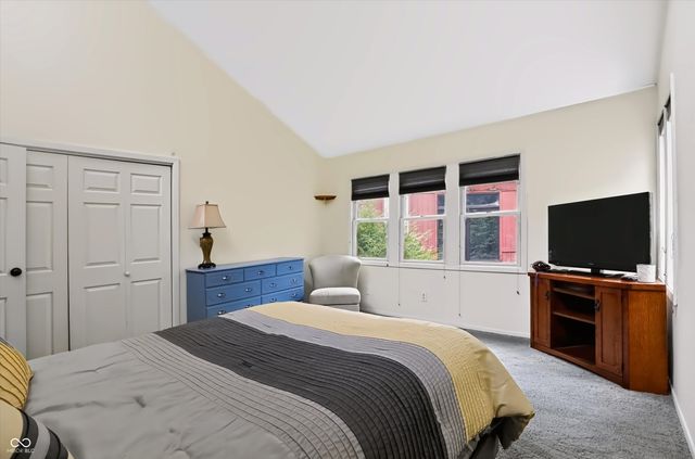 2812 W Fawkesway Drive, Bloomington, IN 47404