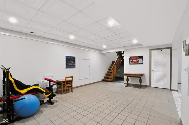 2812 W Fawkesway Drive, Bloomington, IN 47404