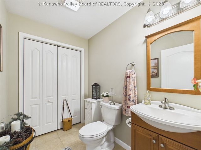 20 Moonlight Drive, Elkview, WV 25701