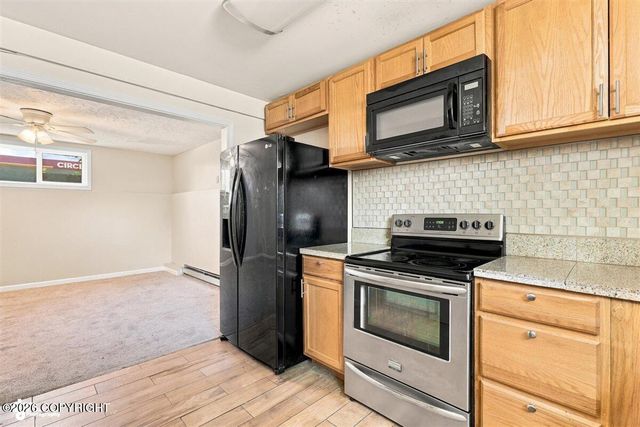 1415 Demeure Place, Anchorage, AK 99508