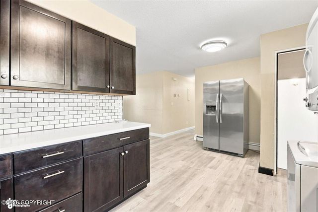 1415 Demeure Place, Anchorage, AK 99508