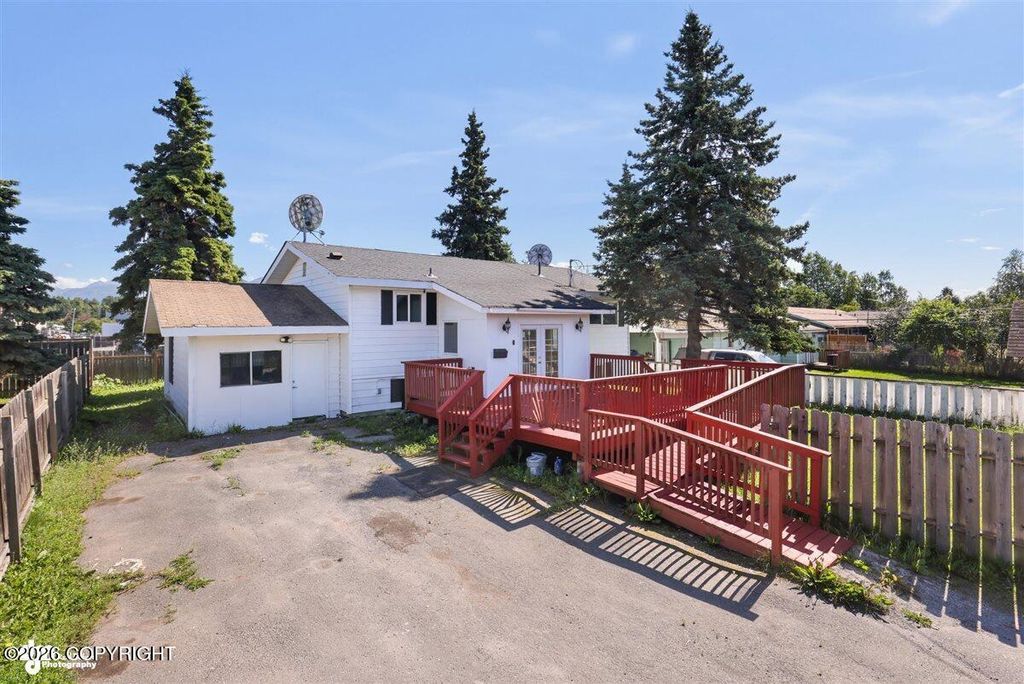 1415 Demeure Place, Anchorage, AK 99508