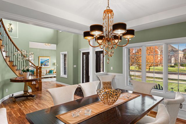 9030 Willow Lane, St. John, IN 46373