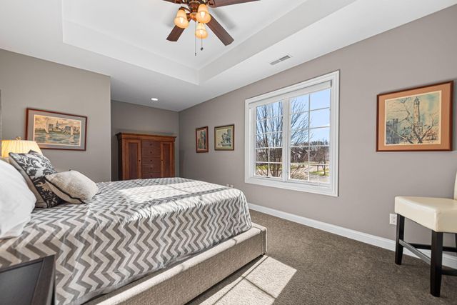 9030 Willow Lane, St. John, IN 46373