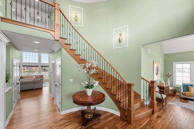 9030 Willow Lane, St. John, IN 46373