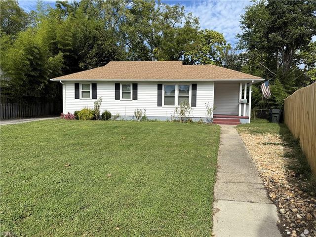 1744 N Lakeland DR, Norfolk, VA 23518