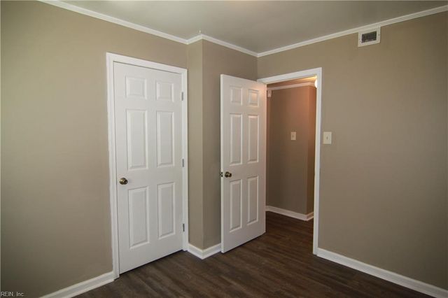 1744 N Lakeland DR, Norfolk, VA 23518