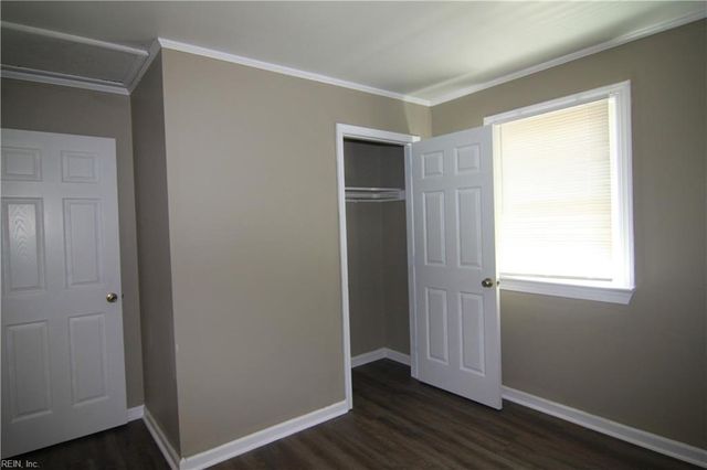 1744 N Lakeland DR, Norfolk, VA 23518