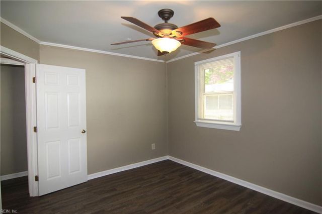 1744 N Lakeland DR, Norfolk, VA 23518