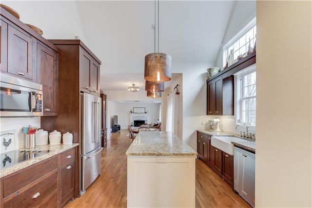 91 Saint Martin Drive, Suwanee, GA 30024