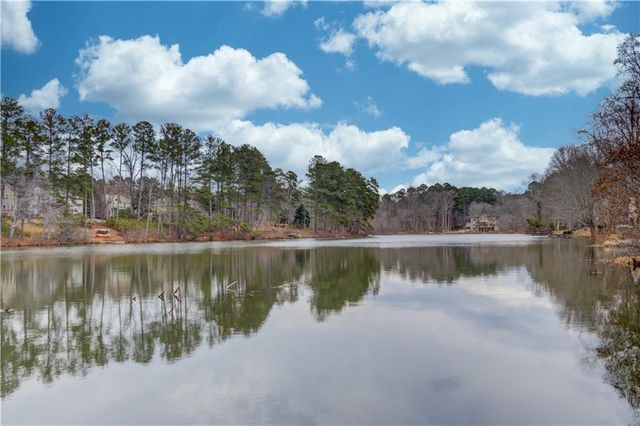 91 Saint Martin Drive, Suwanee, GA 30024