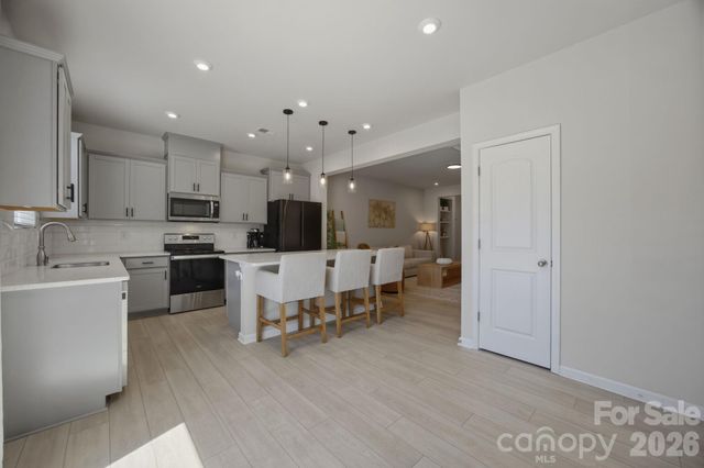 15617 Little Bluestem Street, Charlotte, NC 28278