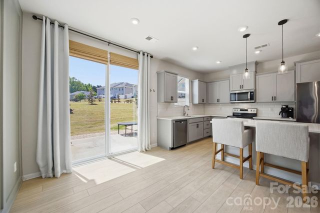 15617 Little Bluestem Street, Charlotte, NC 28278