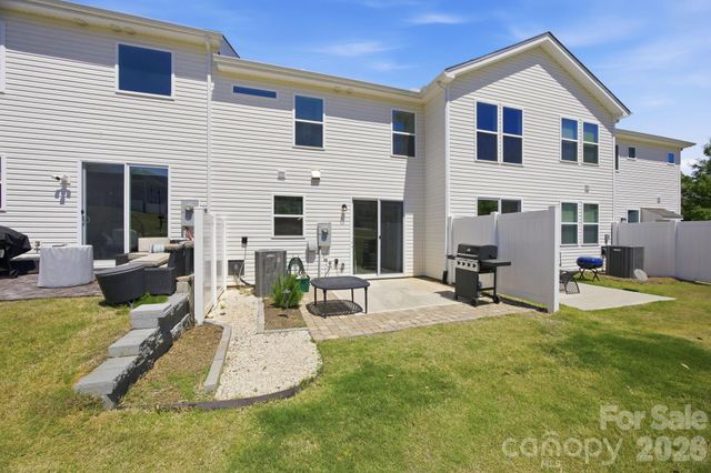 15617 Little Bluestem Street, Charlotte, NC 28278