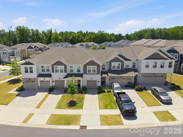 15617 Little Bluestem Street, Charlotte, NC 28278