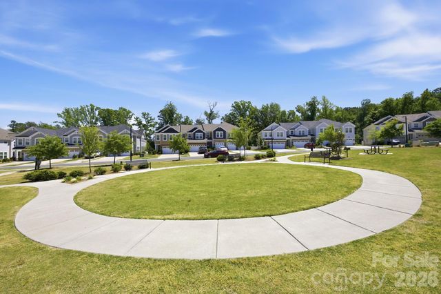 15617 Little Bluestem Street, Charlotte, NC 28278