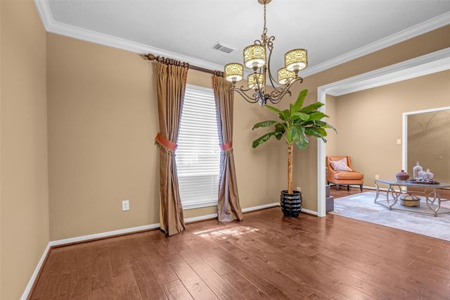 1903 Taylor Creek Drive, Fresno, TX 77545
