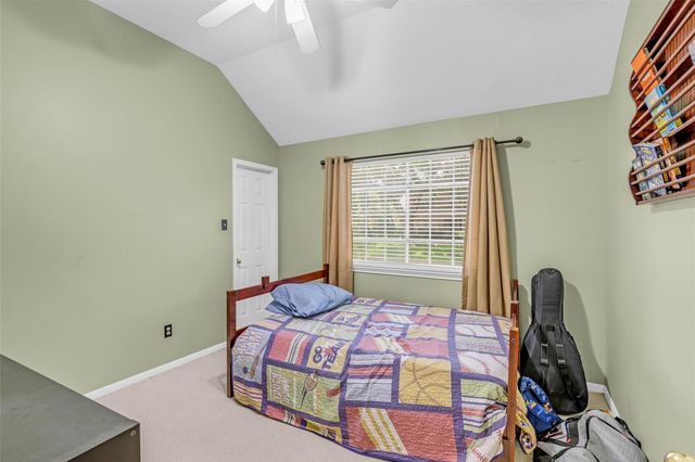 1903 Taylor Creek Drive, Fresno, TX 77545