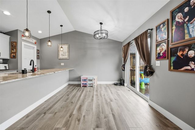 5116 Ruhd Street SW, Cedar Rapids, IA 52404