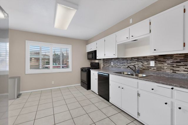 3505 Westerfeld Drive NE, Albuquerque, NM 87111