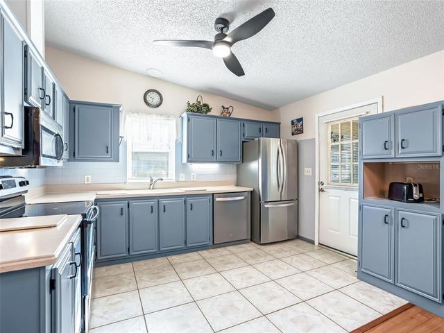 1208 TARPON LANE, The Villages, FL 32159
