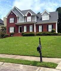 7531 Greens Mill Drive, Loganville, GA 30052