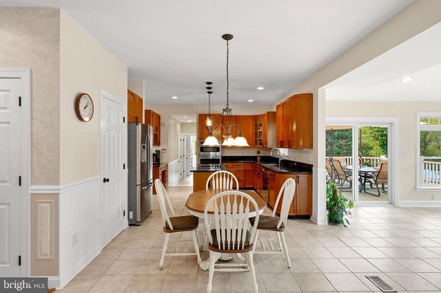 4430 EMBASSY DR, Sykesville, MD 21784