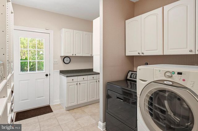 4430 EMBASSY DR, Sykesville, MD 21784