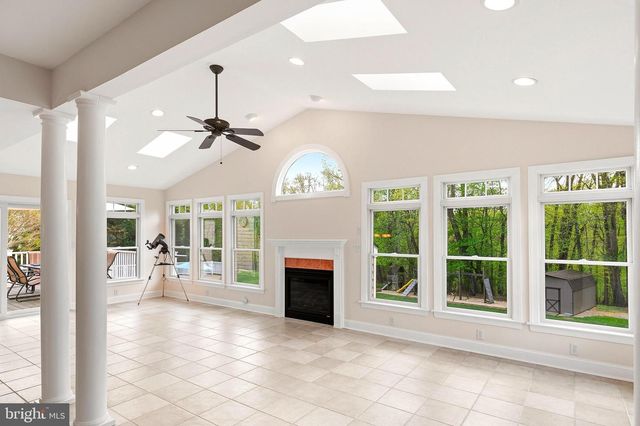 4430 EMBASSY DR, Sykesville, MD 21784